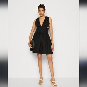 NWOT BANANA REPUBLIC ANISA CUT-OUT MINI DRESS